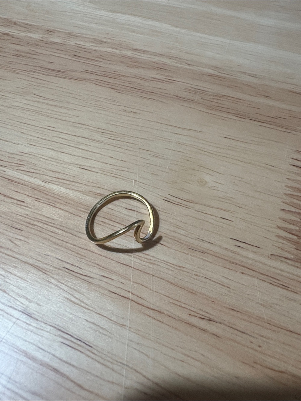 Pura Vida Size 7 Gold Wave Ring